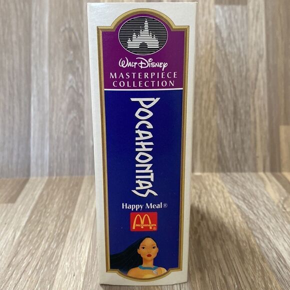 Disney Pocahontas vintage doll figurine display VHS toy - Picture 2 of 7